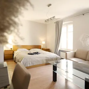 By The River And Center - Comfortable Apartment